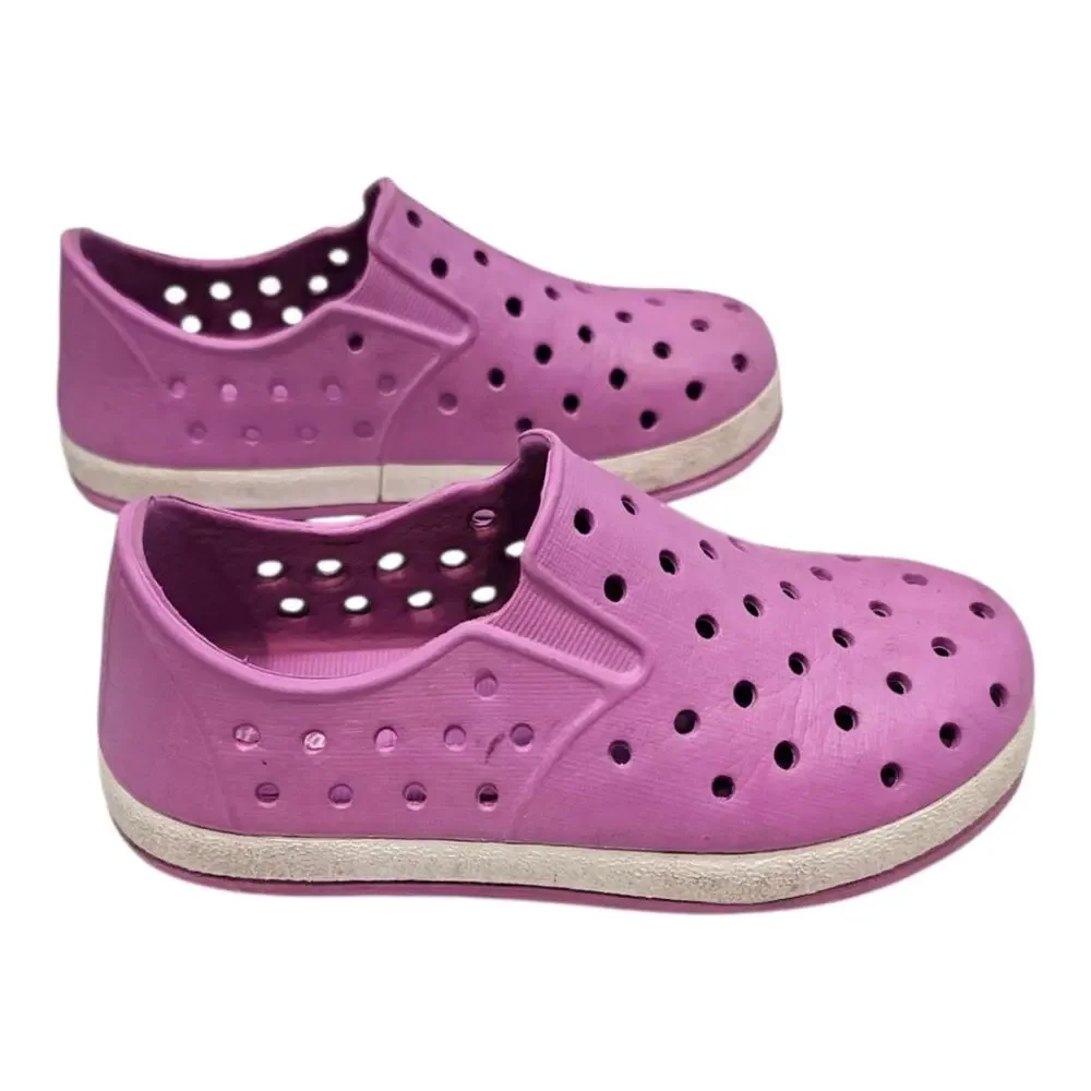 Cat And Jack Girls 2 Pairs of Play Slip On Shoes Size 7